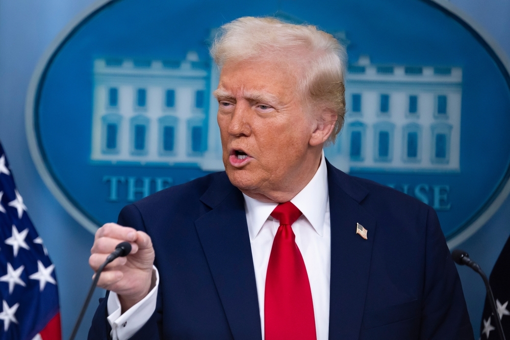 Trump dice que el poder sólo está limitado por "mi propia moralidad": "No necesito el derecho internacional"