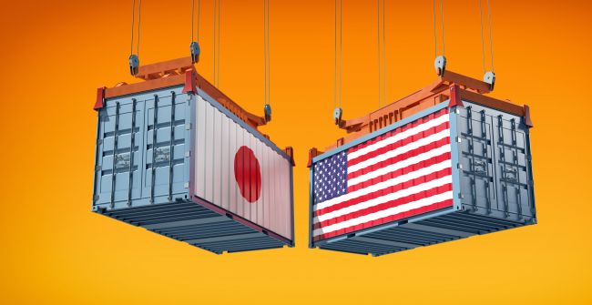 Los pacifistas se levantan en Japón mientras el gobierno presiona para revisar su Constitución de posguerra