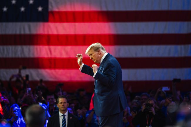 Trump ordena el traslado de submarinos nucleares más cerca de Rusia