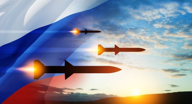 Todo lo que necesitas saber sobre el misil hipersónico con capacidad nuclear conocido como Oreshnik