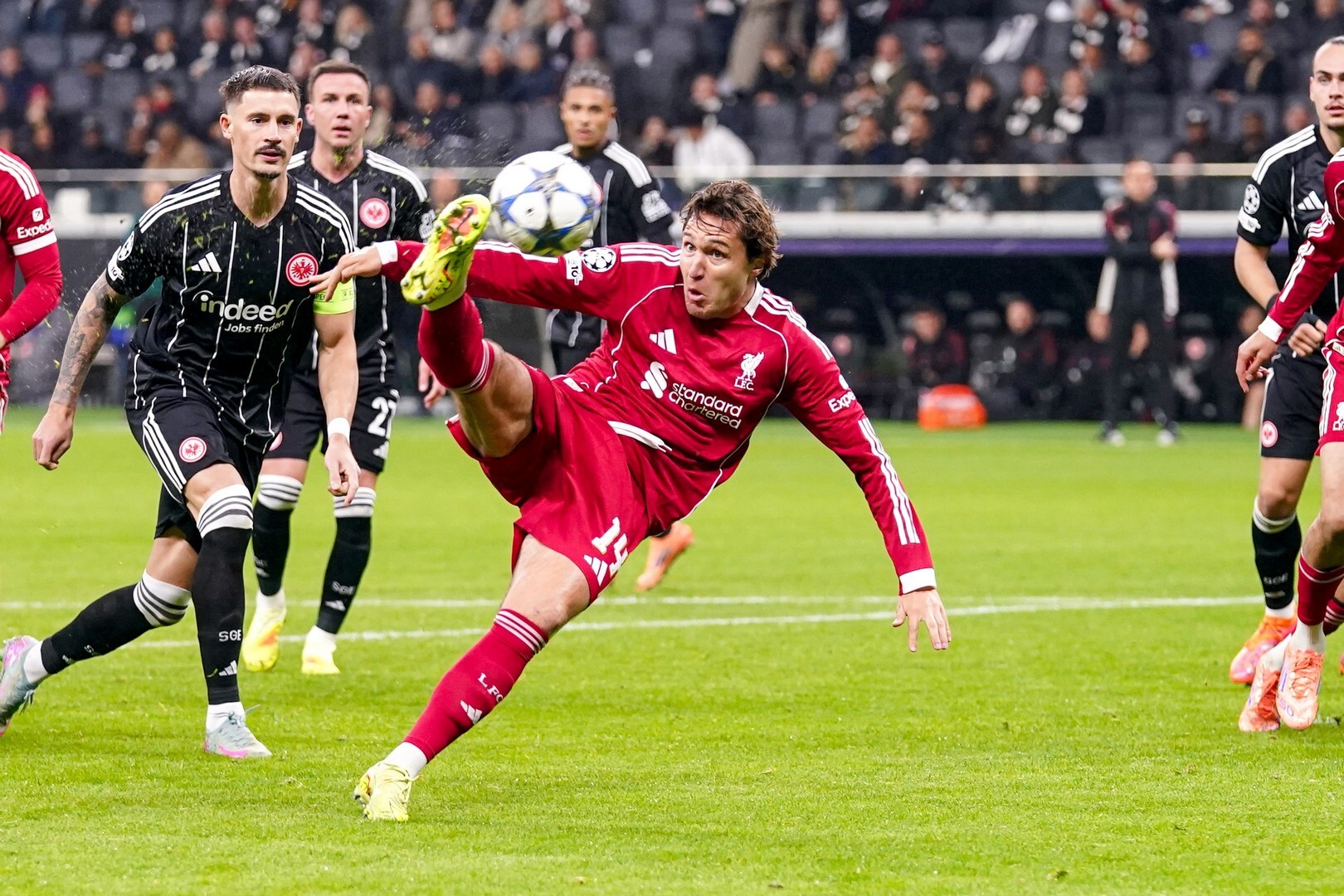 La selección italiana pierde a su delantero del Liverpool por lesión