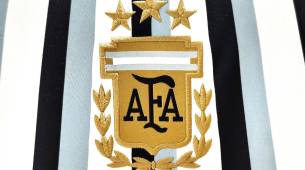 La Asociación Argentina de Fútbol se arriesga a una multa por una pancarta sobre las Malvinas
