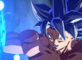 Goku Ultra Instinct destroza a Jiren en Dragon Ball FighterZ