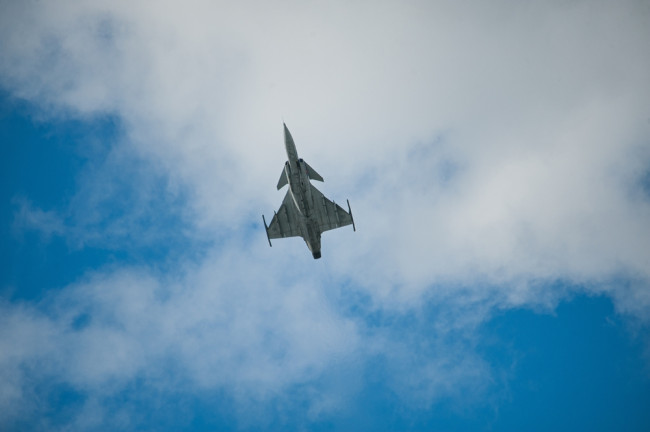 Aviones suecos patrullan Islandia en una demostración de fuerza ártica