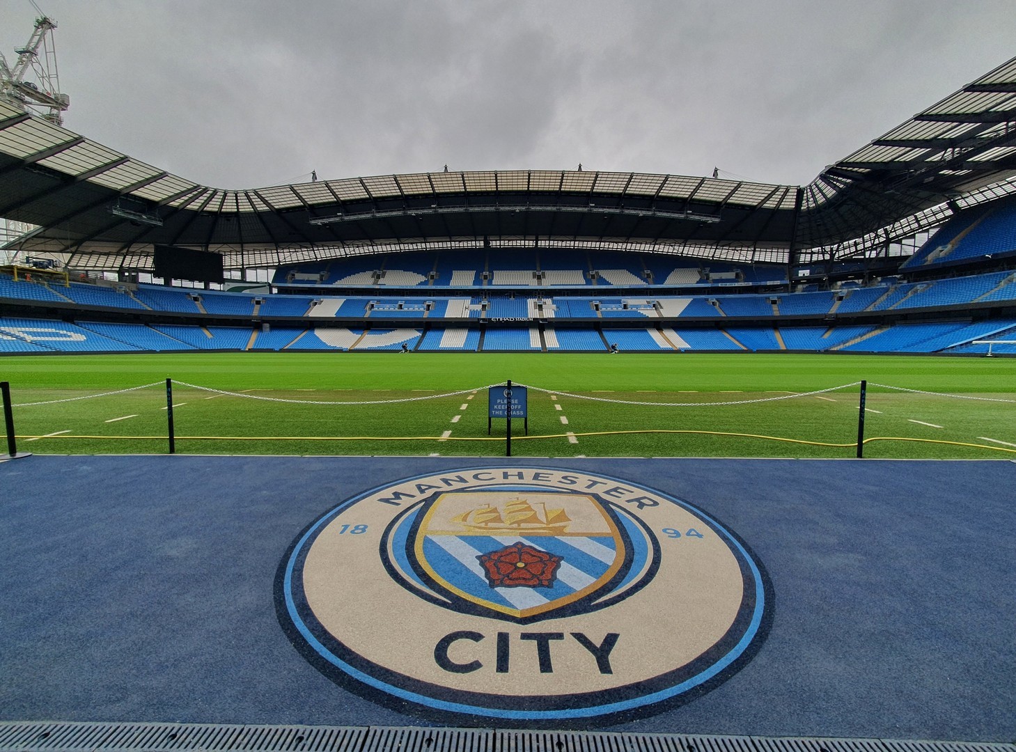El Manchester City se pone al día en la Premier League y acecha al Arsenal