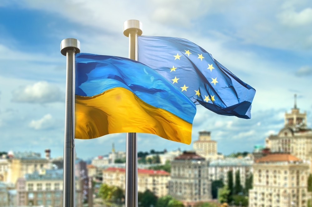 Ucrania y Moldavia deberían iniciar conversaciones formales de adhesión a la UE en junio