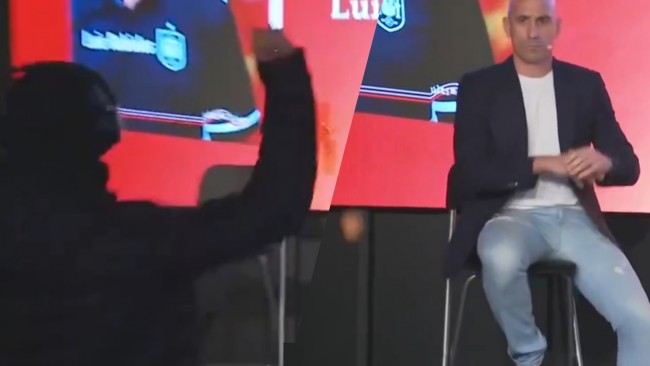 El condenado ex presidente de la Federación Española de Fútbol, Luis Rubiales, blanco de un "ataque con huevos"