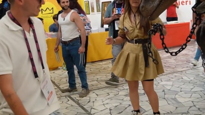 Comicon Napoli 25 - Reel de Gente y Cosplay