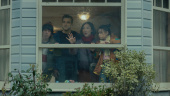Greta Lee y Wagner Moura protagonizan la serie de Netflix The Last House